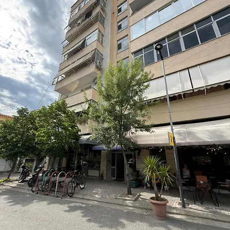 דירה Location *